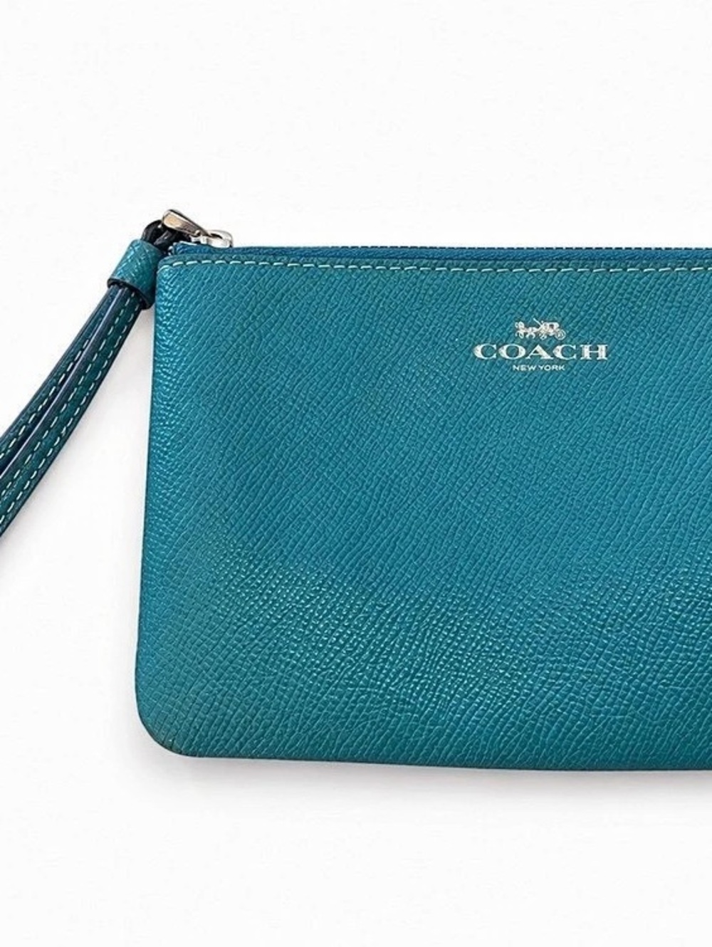 Coach Corner Zip Wristlet in Crossgrain Leather Teal Blue